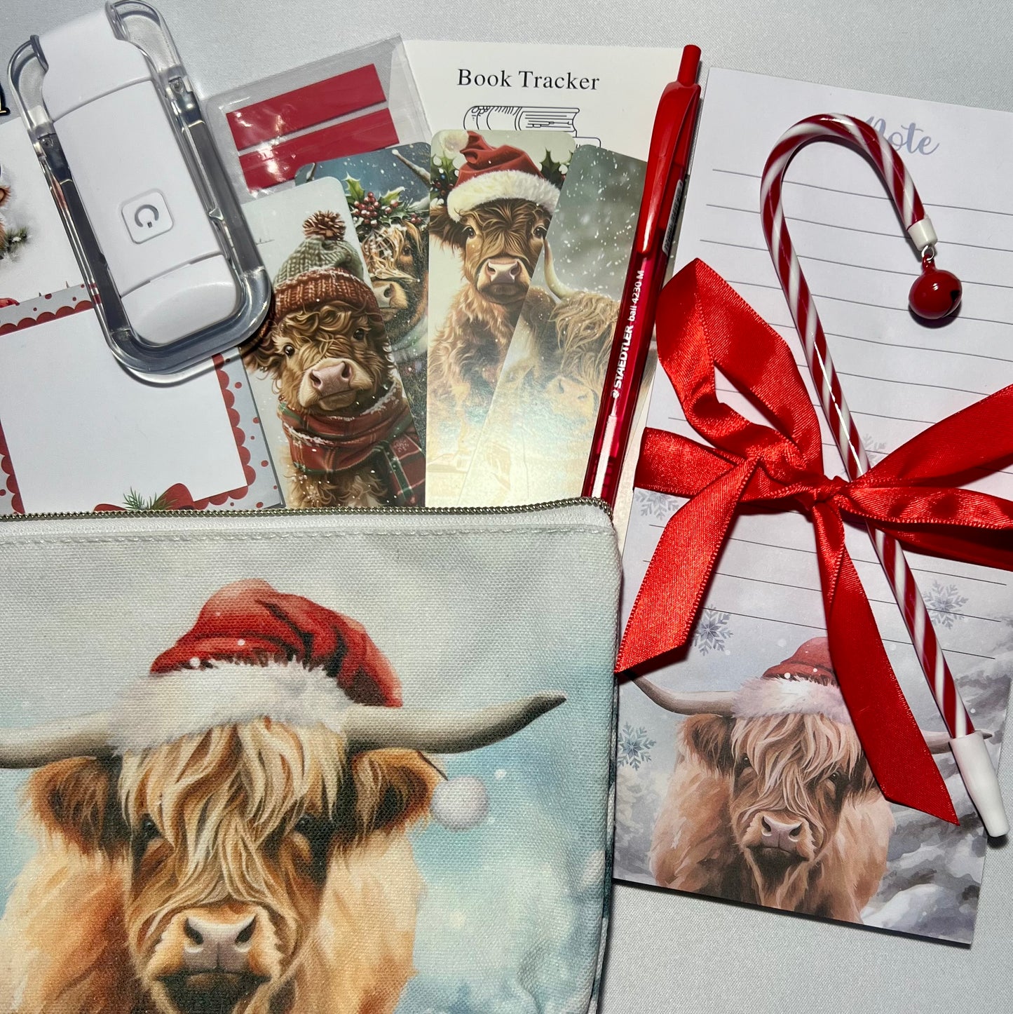 Highland Cow Christmas Bookish Bundle (Limited Edition)