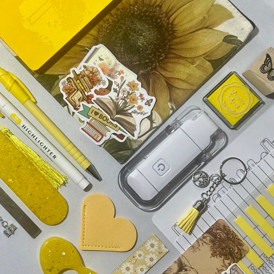 BEAUTIFULLY BOOKISH YELLOW 💛 Book Lovers Bundle